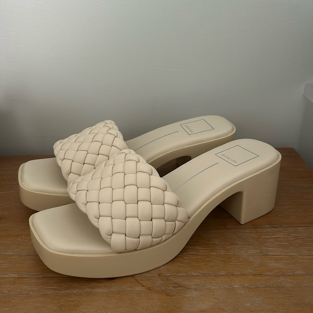 Dolce Vita Platform sandals